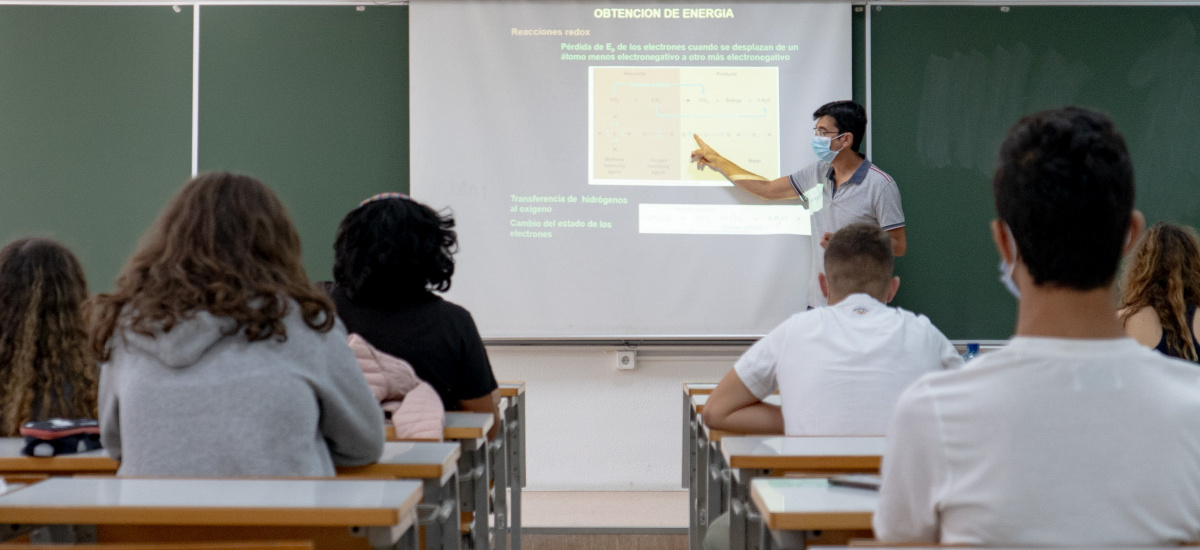 Estudiantes y profesores al 100% y con actividad docente segura